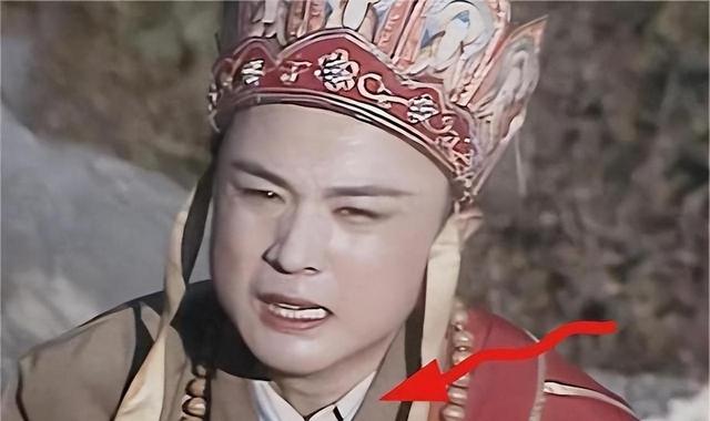 剧中那些侮辱观众的操作，令人三观尽毁，导演我求求你多读点书吧