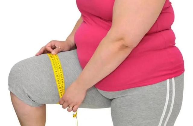 女性身高150—174cm标准体重对照表，若你达标，或许根本不用减肥