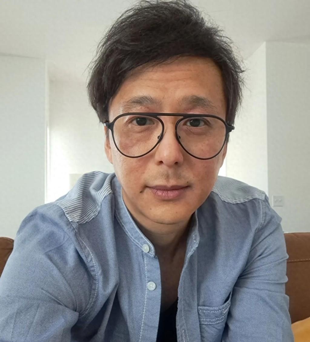 港星移民加拿大陷入困境,吃顿寿司自认奢侈,面相大变急衰老