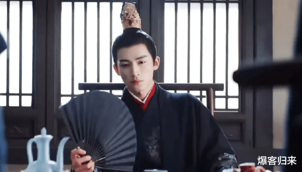 新古装男神王星越崛起,《墨雨云间》惊艳网友:“早该上桌了!”