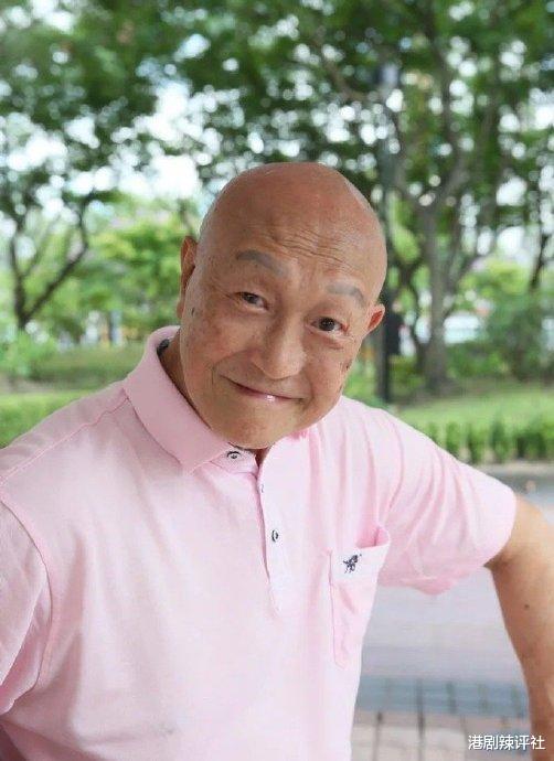 武打男星皮肤感染不幸离世，遗孀称其受尽折磨，年轻时曾夺健美冠军