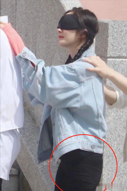 假发、假臀、假肌肉,大半娱乐圈“从头假到脚”,还有什么是真的