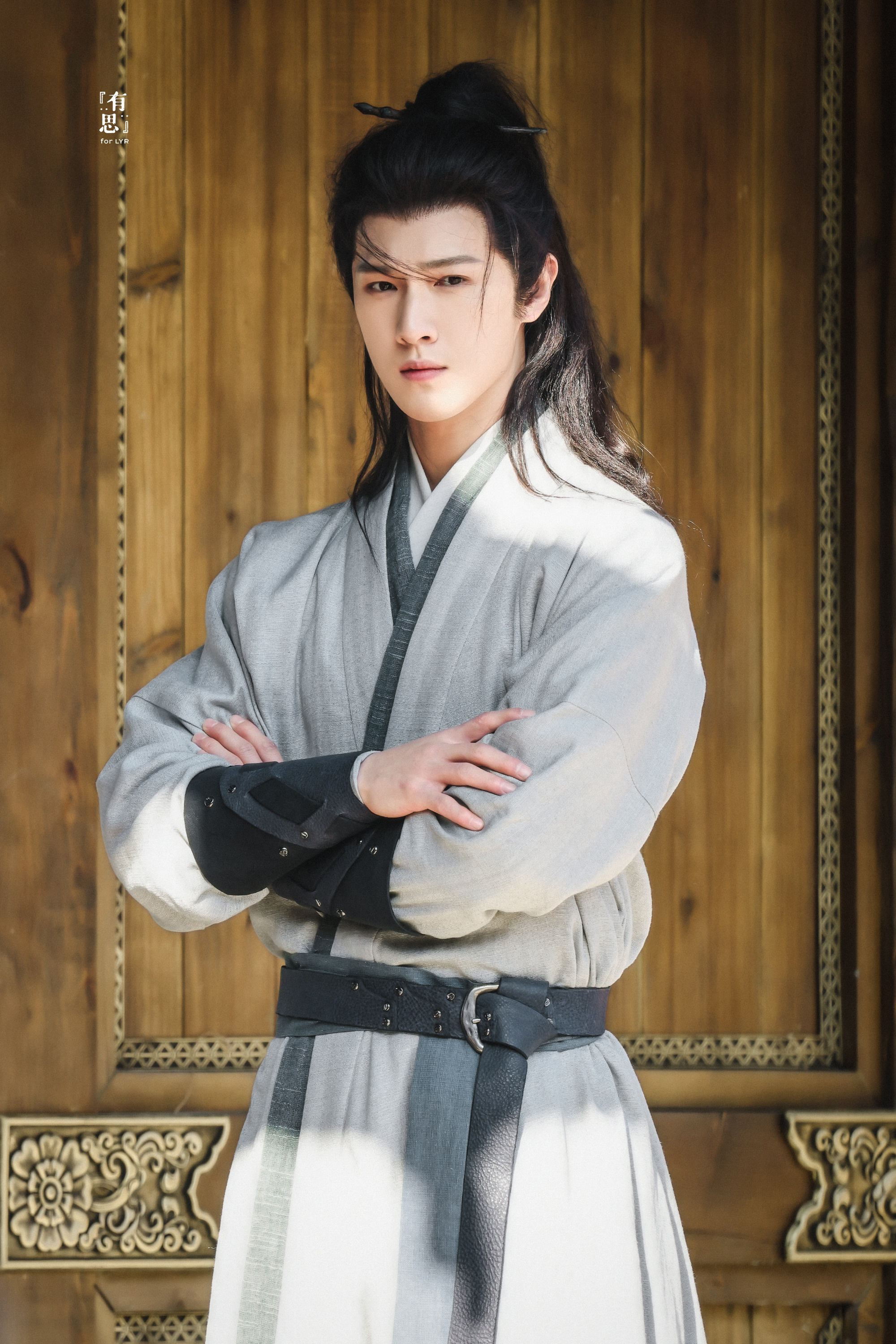 张萌又赌对了！《楚乔2》路透未播先火，男主扮相像古天乐版杨过