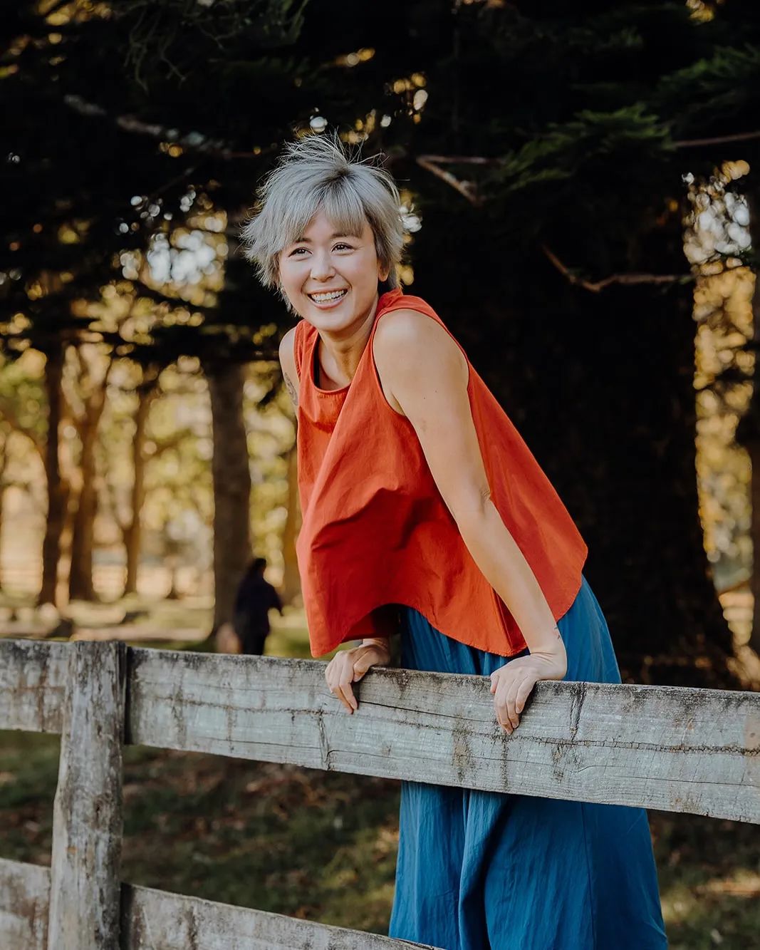 “香港第一甜妹”变身肌肉金刚芭比！这居然是童年女神师妃暄？