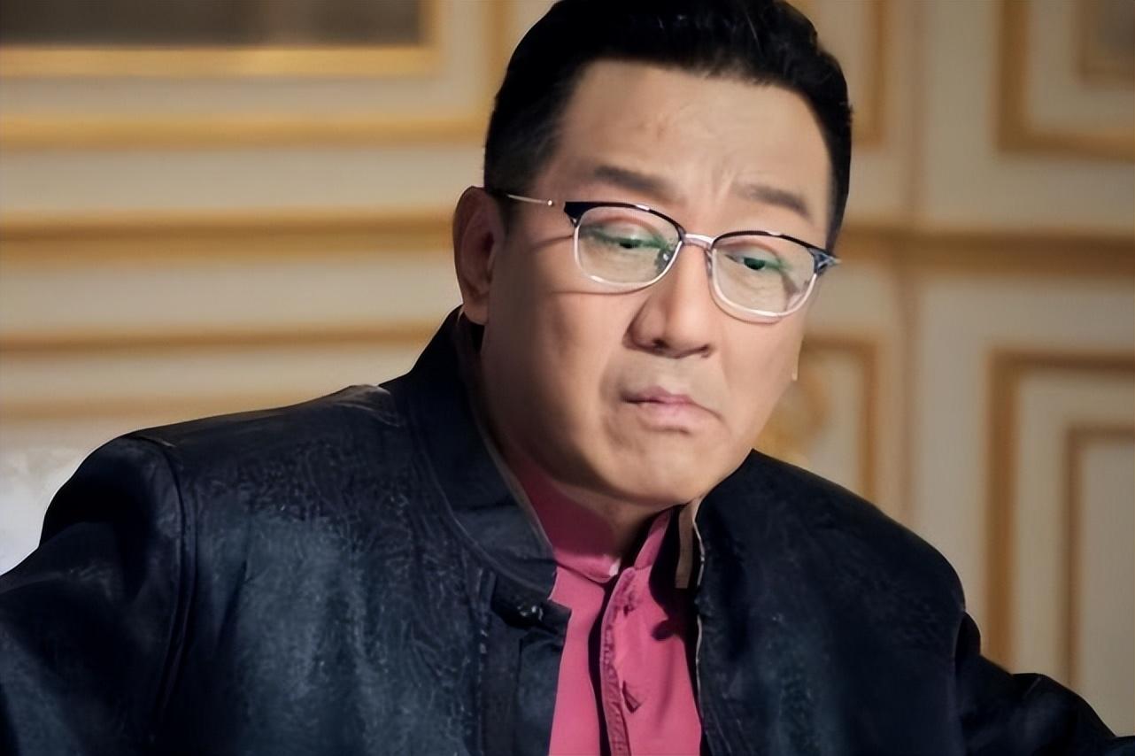 丁勇岱: 对赵雪华一见钟情，相爱37年零绯闻，如今儿子成唯一心病