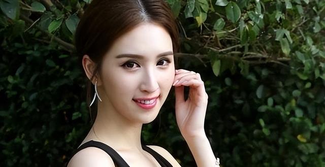 她曾是体操女神,退役后与大51岁的干爹谈恋爱,媒人竟是他爸爸