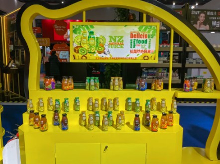 【透视社·全民健康】无糖糕点、轻食沙拉酱?当心让人悄悄变胖的“健康食品”!