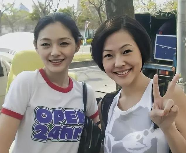 事情真的太反常!看小S的一系列操作,难怪现在被网友骂的这么狠