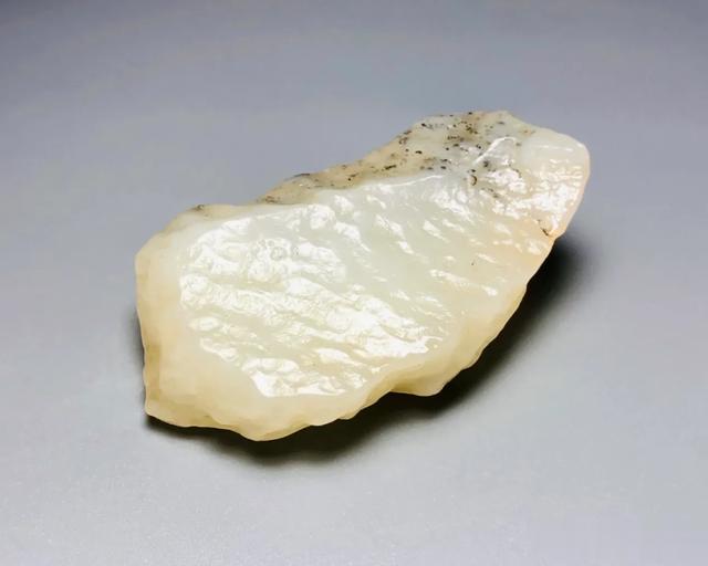 媲美籽料的风化料！被市场低估的戈壁和田玉！