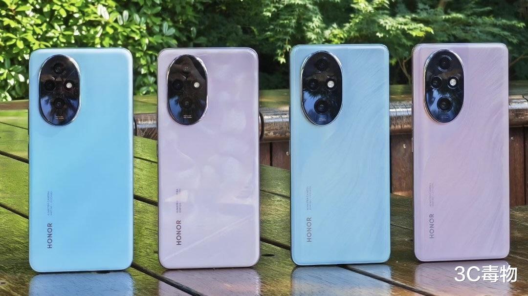 荣耀300使用第一人诞生，网友们都炸了