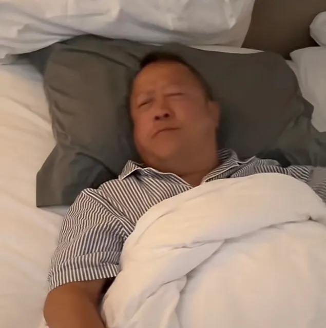 三只羊香港分公司即将开业!曾志伟坐镇担任老板,众多港星走红毯