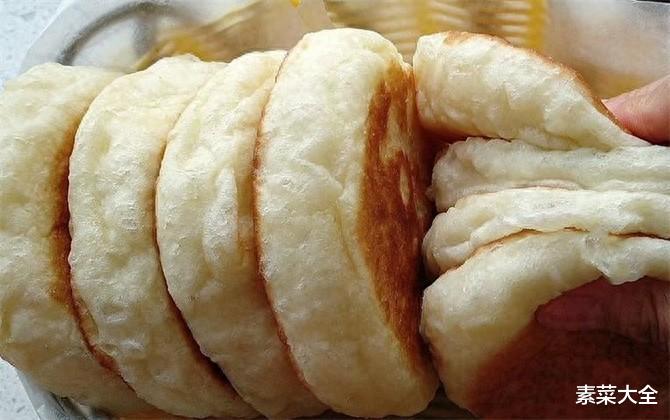 发面糖饼,一斤面,9两水,不用揉面,筷子一搅,柔软蓬松吃不够