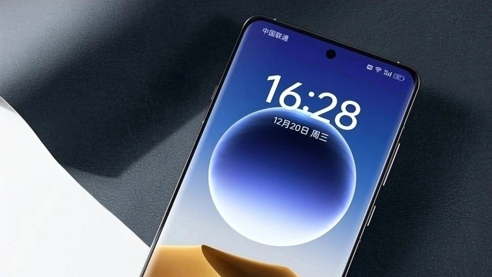 2K屏+120倍变焦+骁龙8Gen3，跌价1650元，高端旗舰售价一降再降