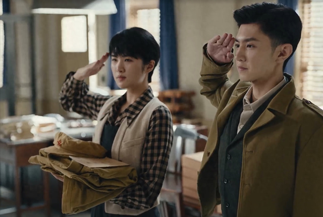 当“二公主”混进央视谍战剧，干练洒脱被打回原形，老戏骨也没用