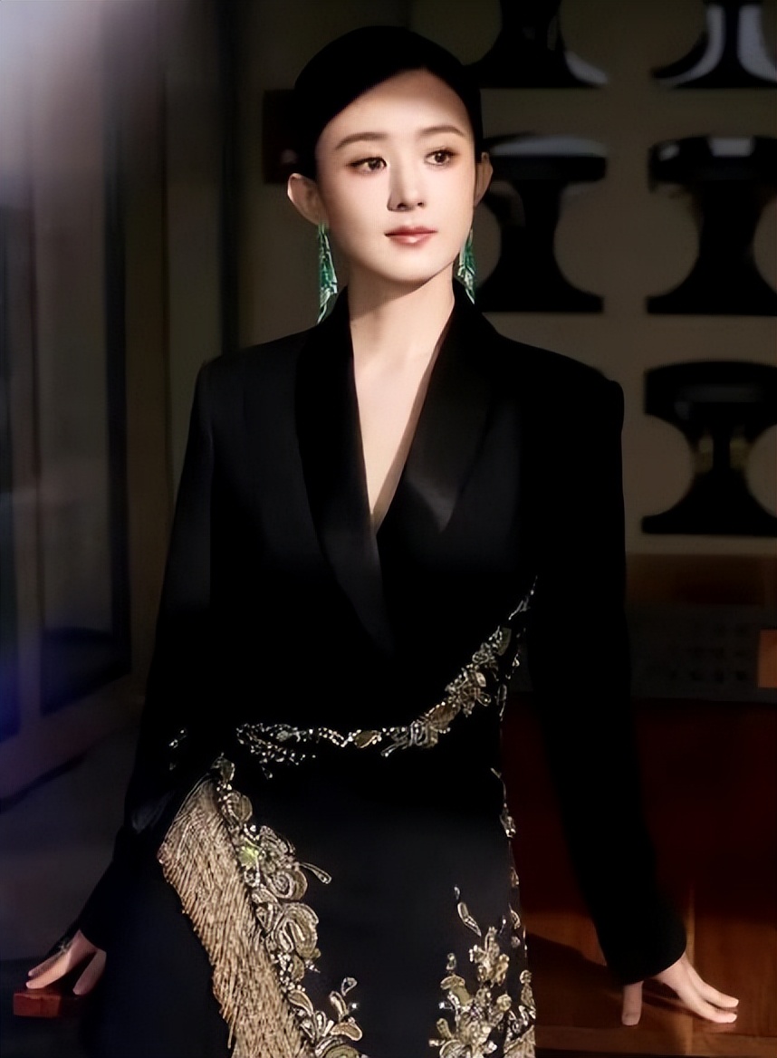 脱粉风波后，央视忍不住接连出马，冯绍峰确实没说错赵丽颖