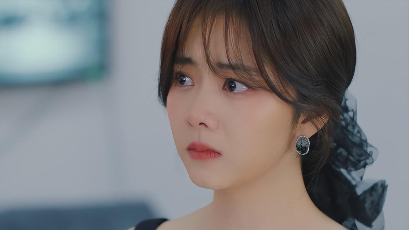 《你比星光美丽》出圈理由：施诗的演技，谭松韵的脸，许凯的身材