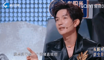 天赐的声音第10期,陈楚生吉克隽逸再夺金曲,锐评人金句好热闹