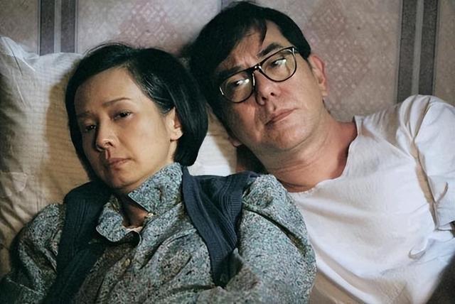 22年,刘嘉玲公开为“港独”明星站台,网友怒斥:狂妄自大