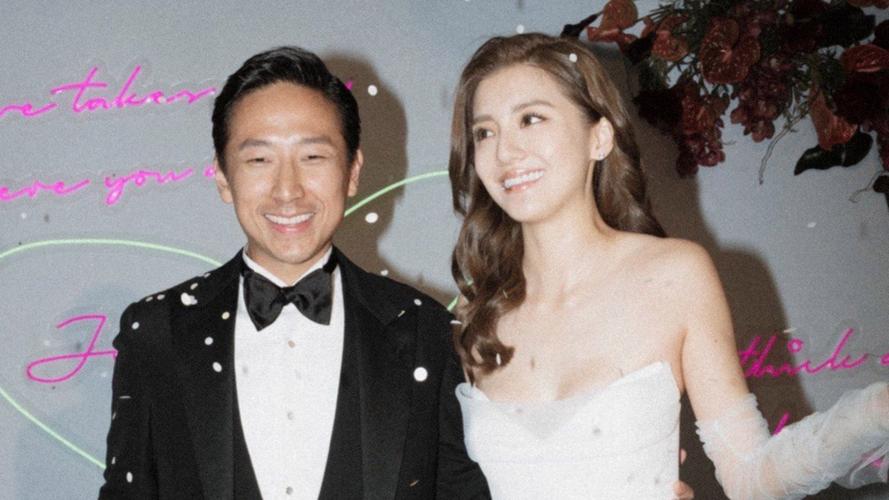 施伯雄夫妇新婚恩爱大片：爱的绽放与永恒