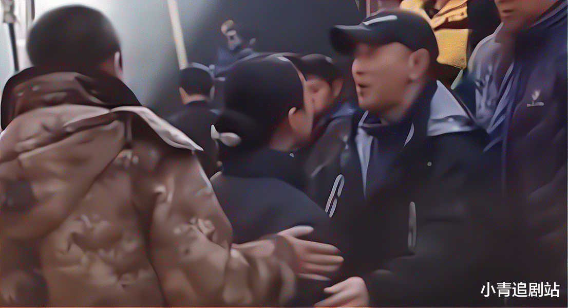 《墨雨云间》都说她演技进步，原来是ai换脸，演技还是蒋依依的？