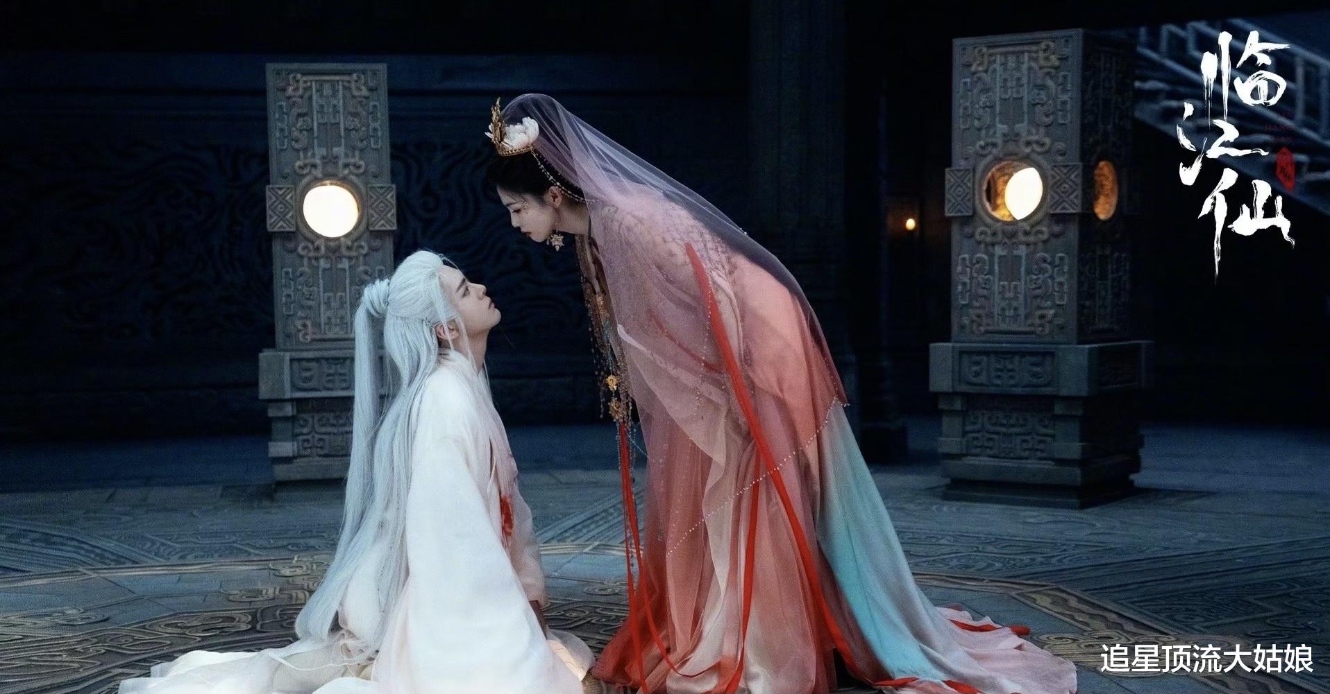 《白色破晓》正式破万,三大平台甩出“王炸剧”正面硬刚,谁将登顶黑马