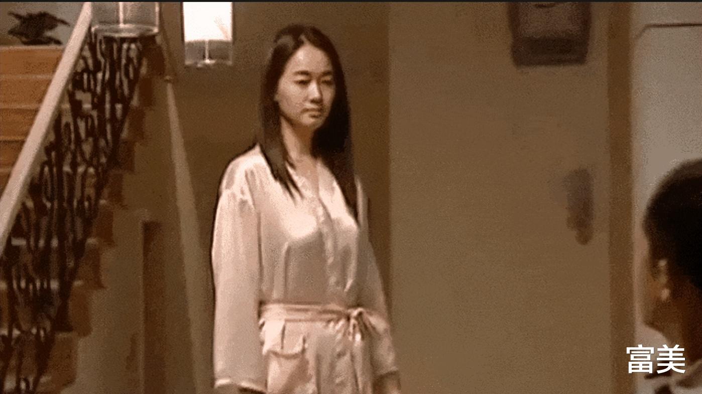 那鸟不知他是一只鸡,那马不知道他是一头驴,用在左小青很恰当