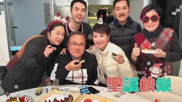 谢霆锋一家日本过圣诞！ 爸爸罕见露面，16岁Lucas帅气逼人！