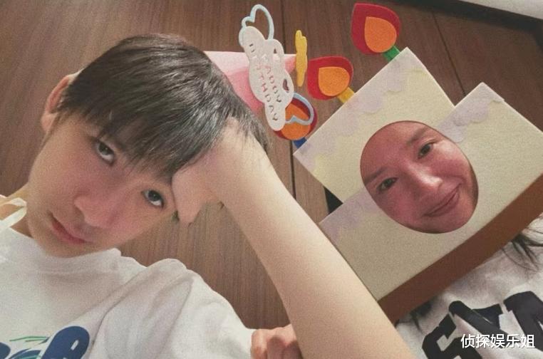 董洁与儿子首封曝光,15岁顶顶明星范足,遗传爸妈高颜值又高又帅