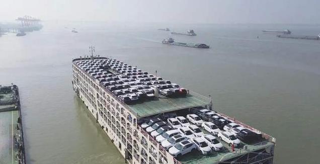 英国6830万人口，拥有近3400万辆汽车，安徽6121万人口有多少汽车