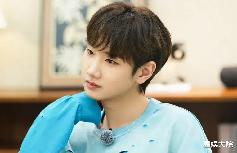 汪苏泷恋情曝光,粉丝脱粉潮涌现。