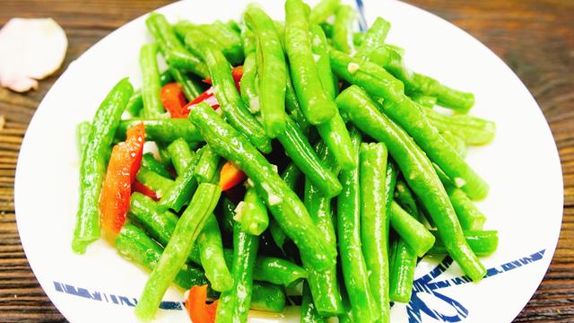 三伏天爱出汗,建议使劲吃“它”,化湿健脾还解暑,腿脚更有劲!