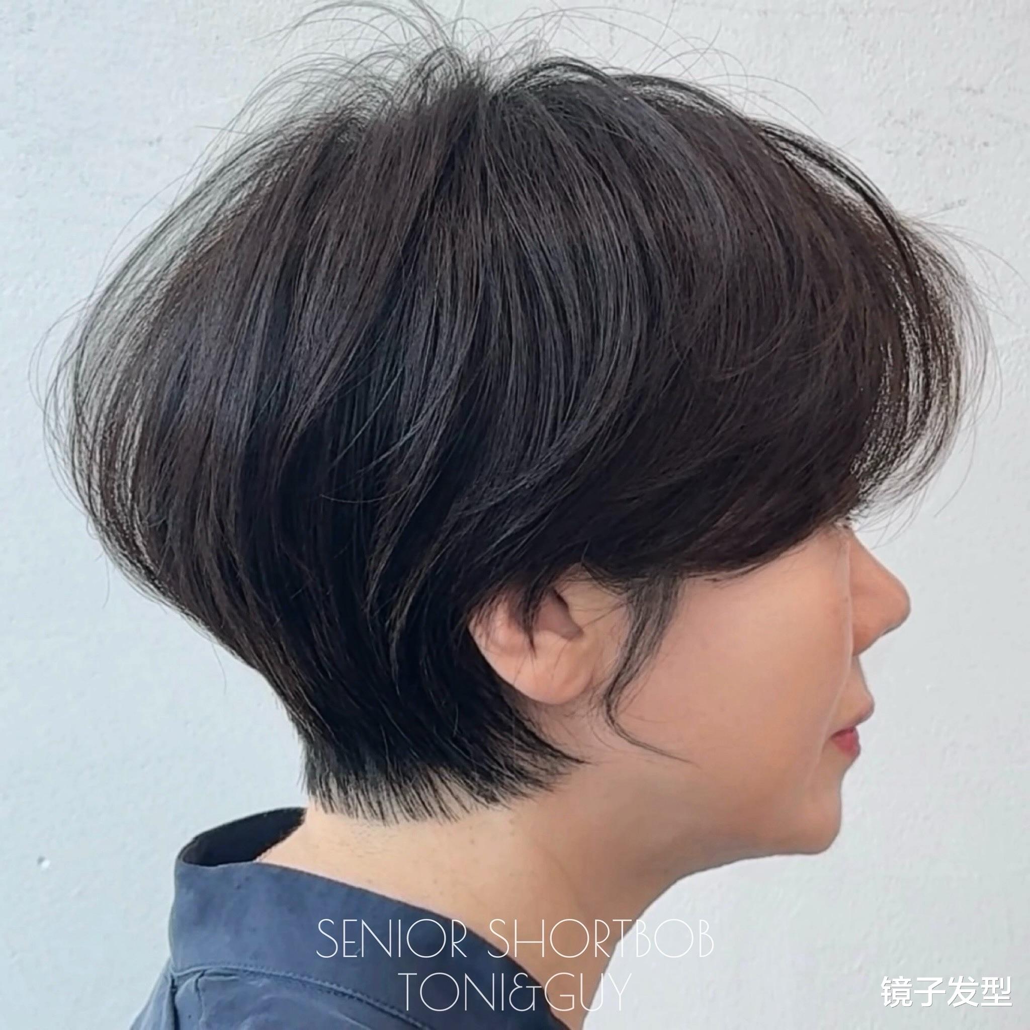 最火立体短发来了，饱满后脑勺可挂耳，很适合头型扁平的女士