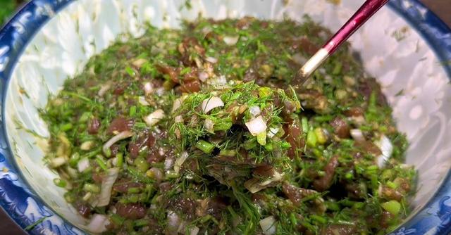 这馅的包子，3天不吃就嘴馋，教你一个调馅技巧，咬一口满嘴流汁