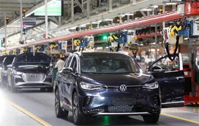 裁员风暴席卷车坛，汽车人怎样稳坐钓鱼台？