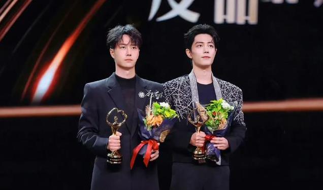 平心而论,内娱真正的绝色美男只有12位,他们酷帅雅痞,清新性感