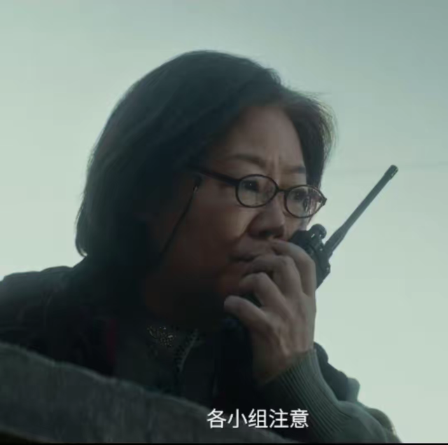 这一次，蔡明萨日娜给内娱演员敲响“警钟”，陈道明的话有人信了