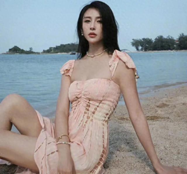 王丽坤前夫与贾青亲密照曝光,多位圈内女星被牵涉其中