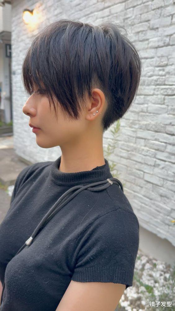 两侧掏空不连接短发，这个夏天值得拥有，清爽有个性