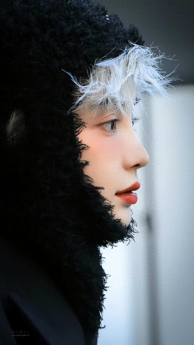 Angelababy短发写真 帅气美已经夸腻了