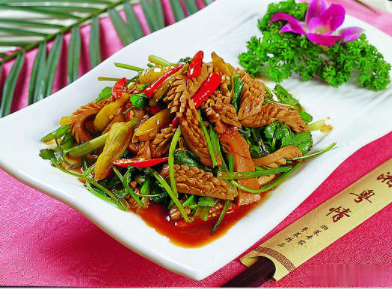 男人过了50岁,要常吃这5道“强肾菜”,提高抵抗力,更显年轻