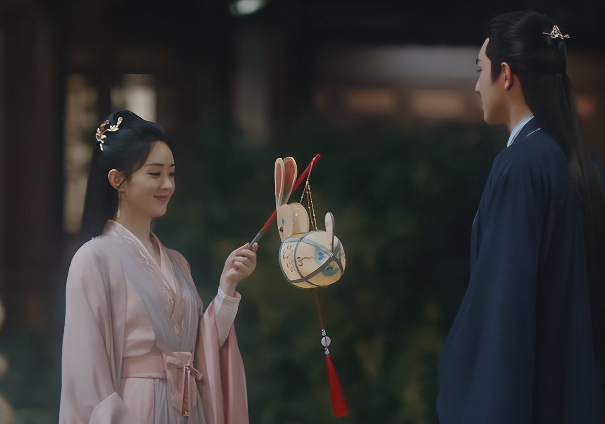 又来了!40岁徐海乔给36岁赵丽颖演“爹”,这让扮嫩演员还咋玩