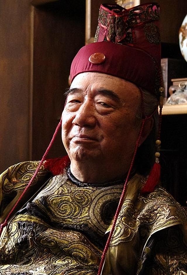 28年后再看《宰相刘罗锅》演员,主角老到不敢认,配角100岁去世