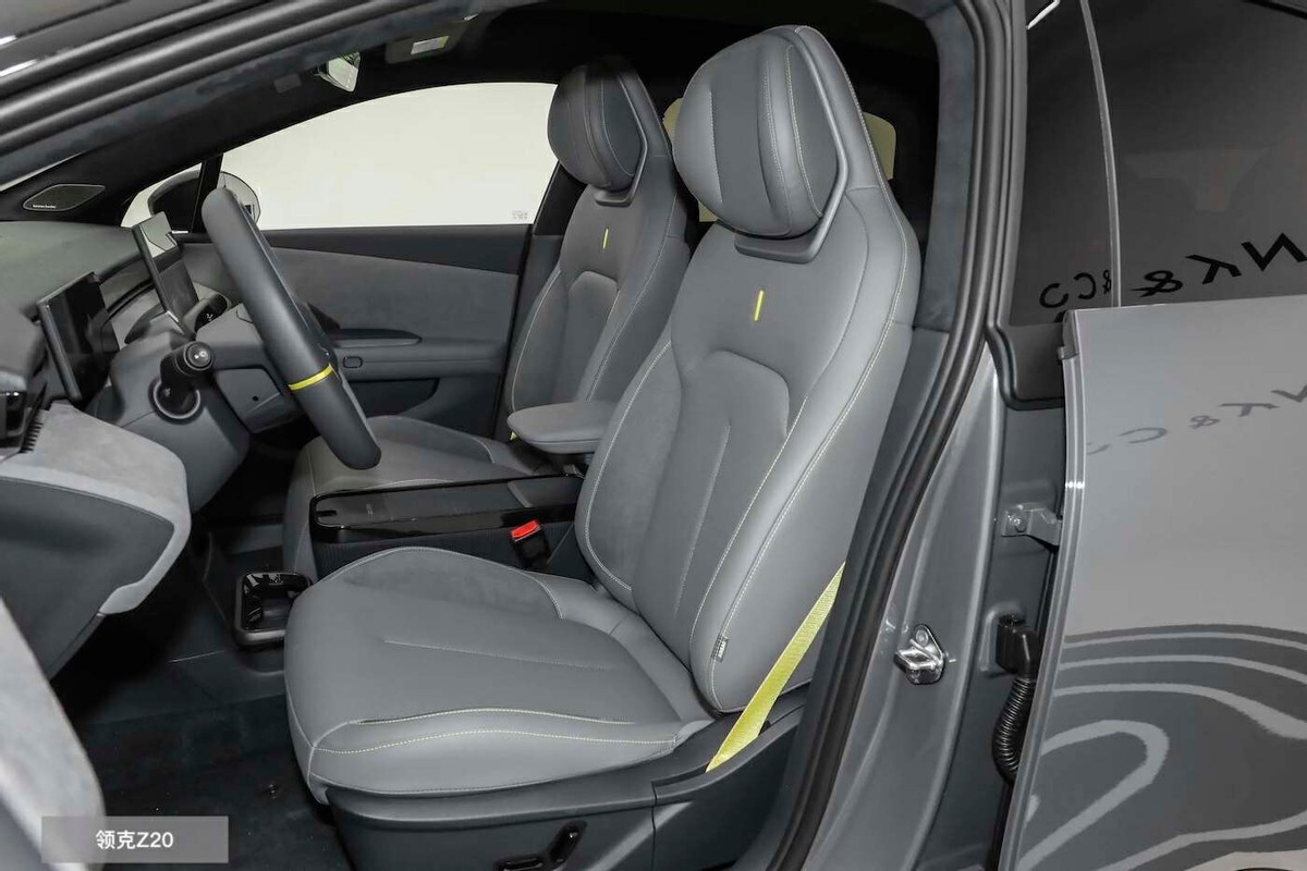 15万预算买纯电SUV，领克Z20和元PLUS，年轻人该如何选？