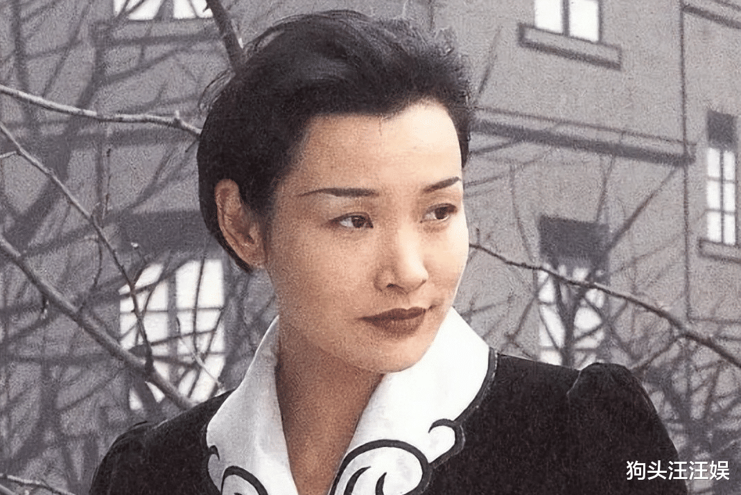 春晚至今后悔邀请她,捧了个“白眼狼”!导演:当时我都不想活了