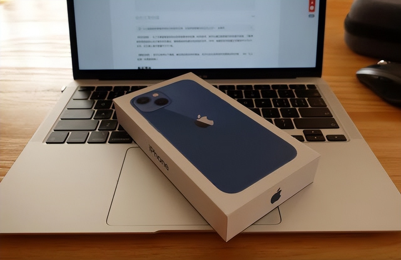 线上买iPhone和线下买iPhone，有什么区别