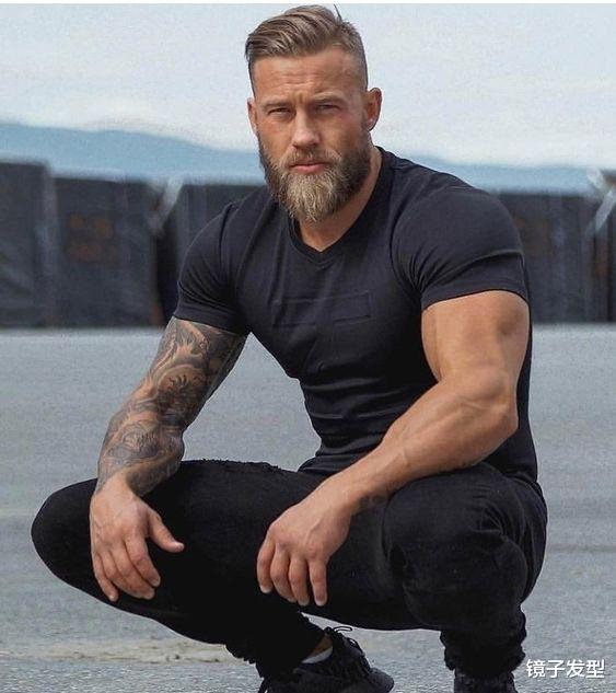 50到60歲男士，發(fā)型這樣剪，時尚有型真帥氣