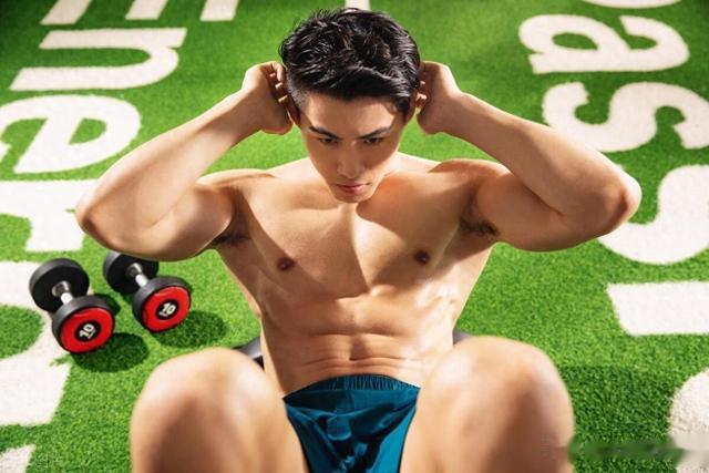 打造稳定核心：四周综合训练计划