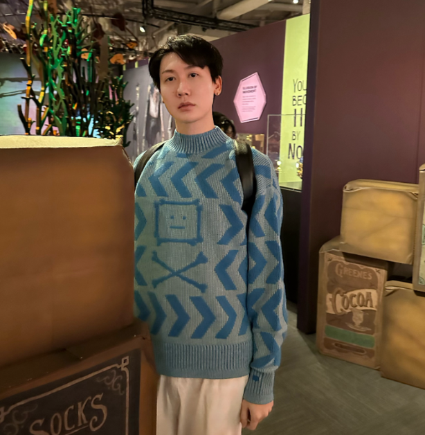 曾经靠“蛇精脸”爆红,性别成谜的刘梓晨,如今却认不出本尊