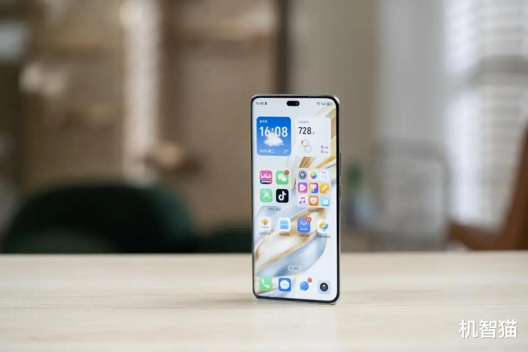 坏了,明年这种手机要没有了