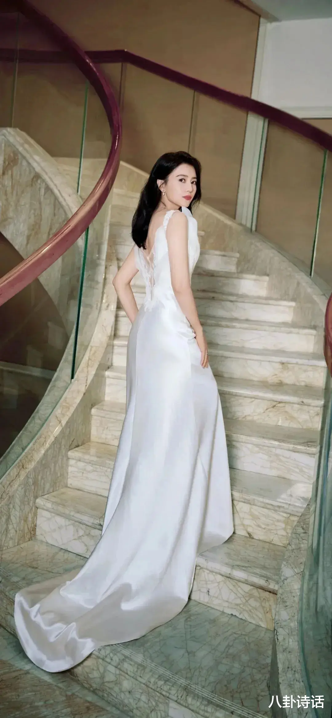 国民女神高圆圆魅力全开,倾城之恋美到窒息